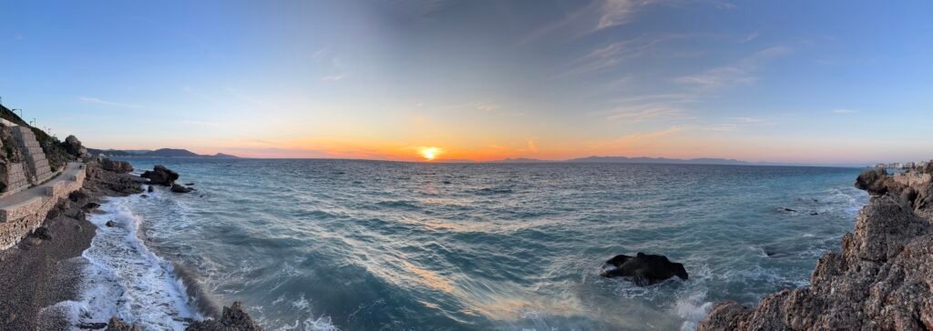 aquarium beach windy